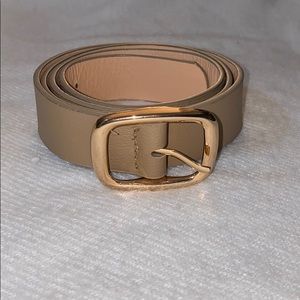 BEIGE FAUX LEATHER BELT 👖